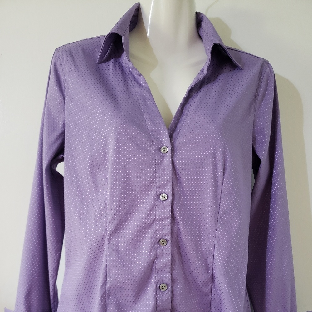EXPRESS DESIGN STUDIO  SIZE "M" PURPURA  COLOR.